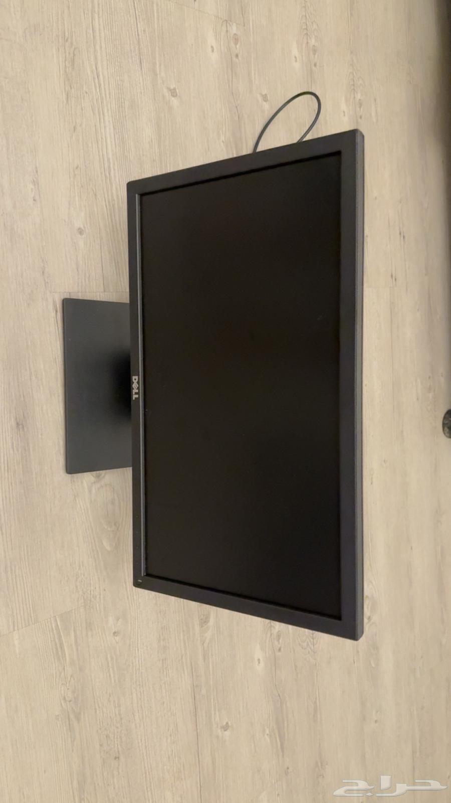 شاشة DELL للكمبيوتر جدا نظيفة64581497316482110