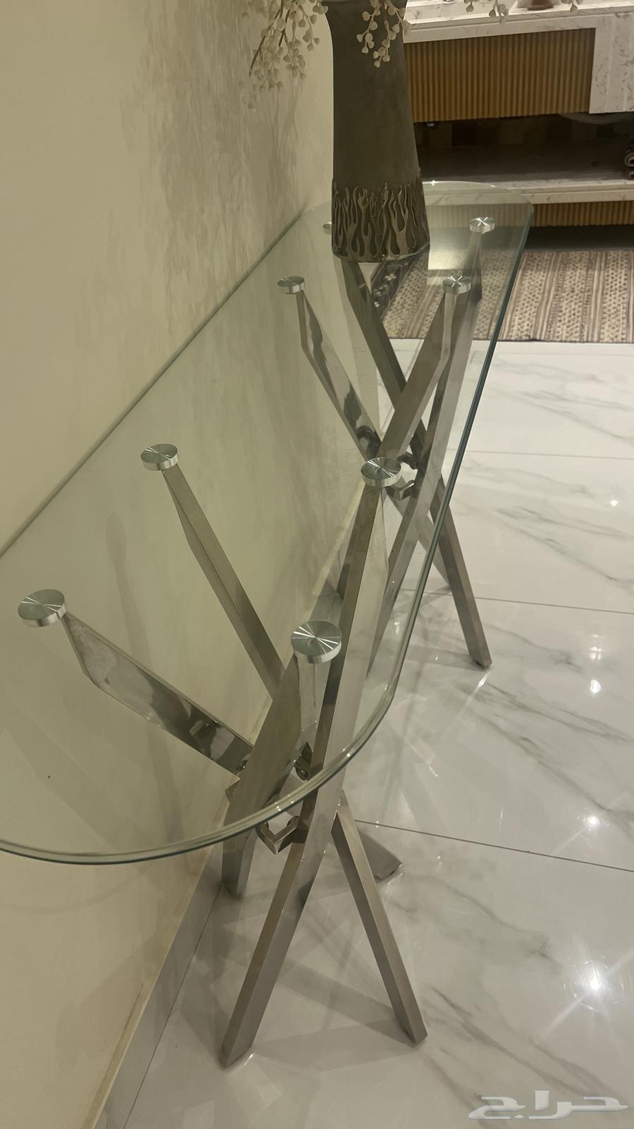 طاولة مدخل للبيع64586960876547110