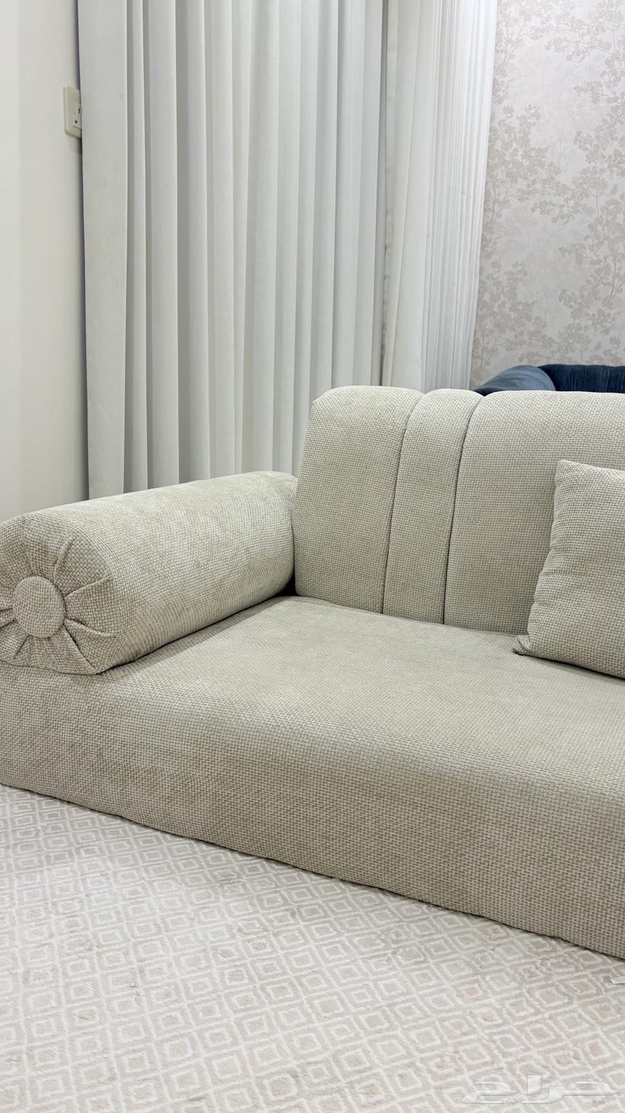 كنبه للبيع64587589951617112