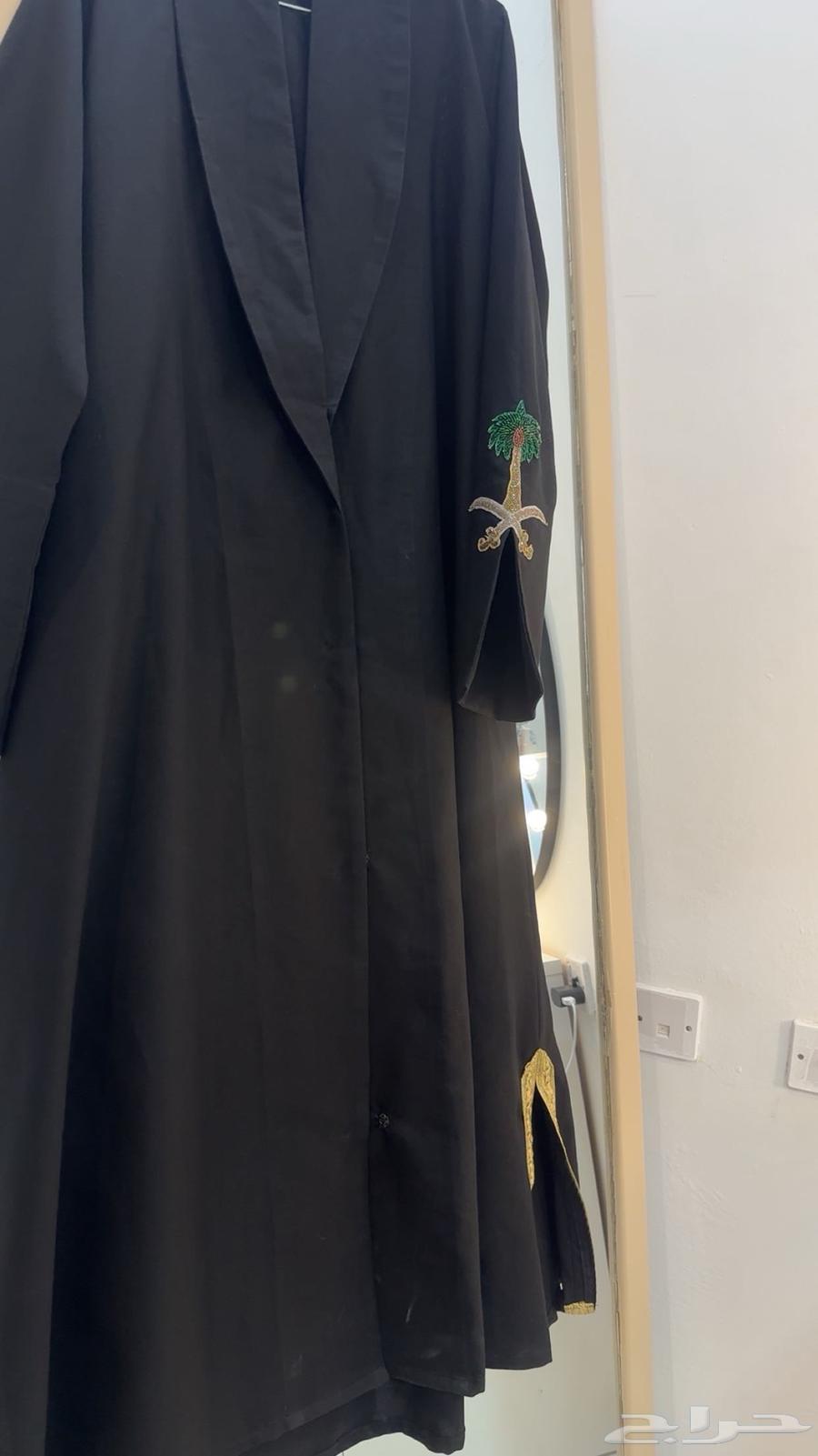 عبايه اليوم الوطني64580458621058112