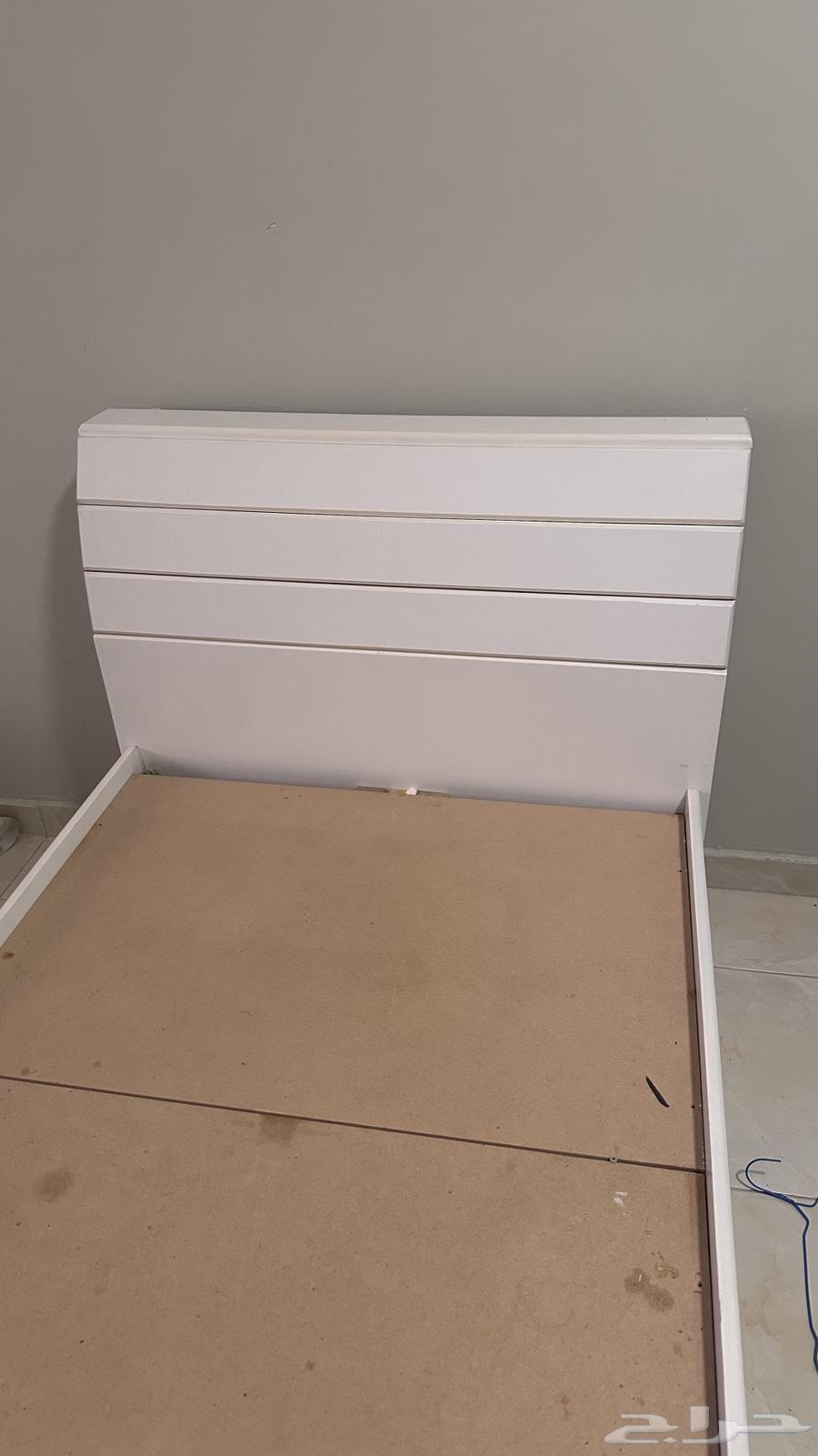 الخبر الصواري64581690676098112