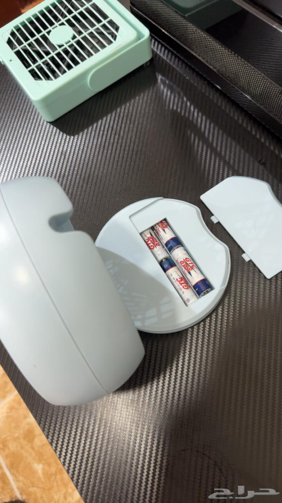 للبيع مروحة جديده تشتغل على الكهرباء و حجار64581511108993112