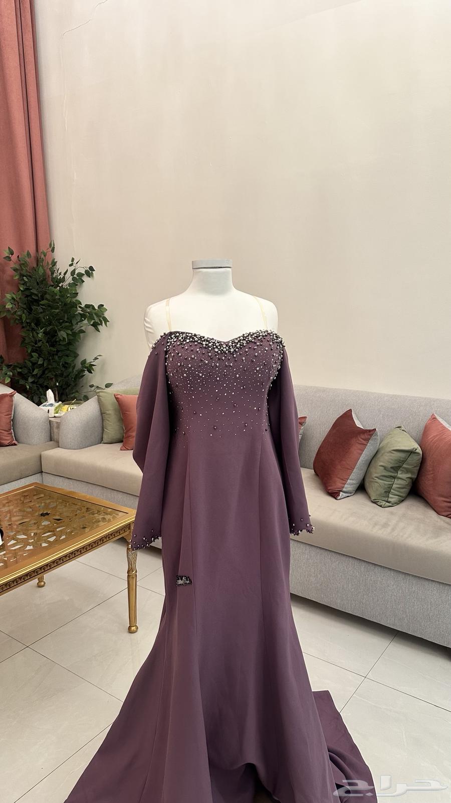 فستان للبيع64580922293891110