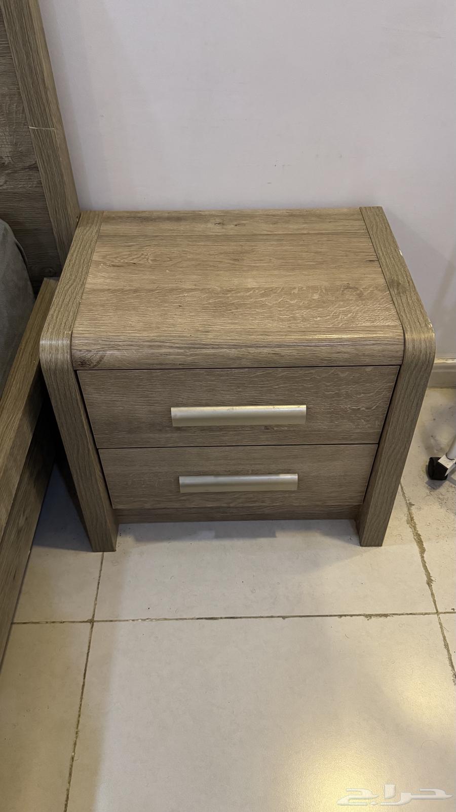 غرفة نوم من هوم بوكس64586811969154112