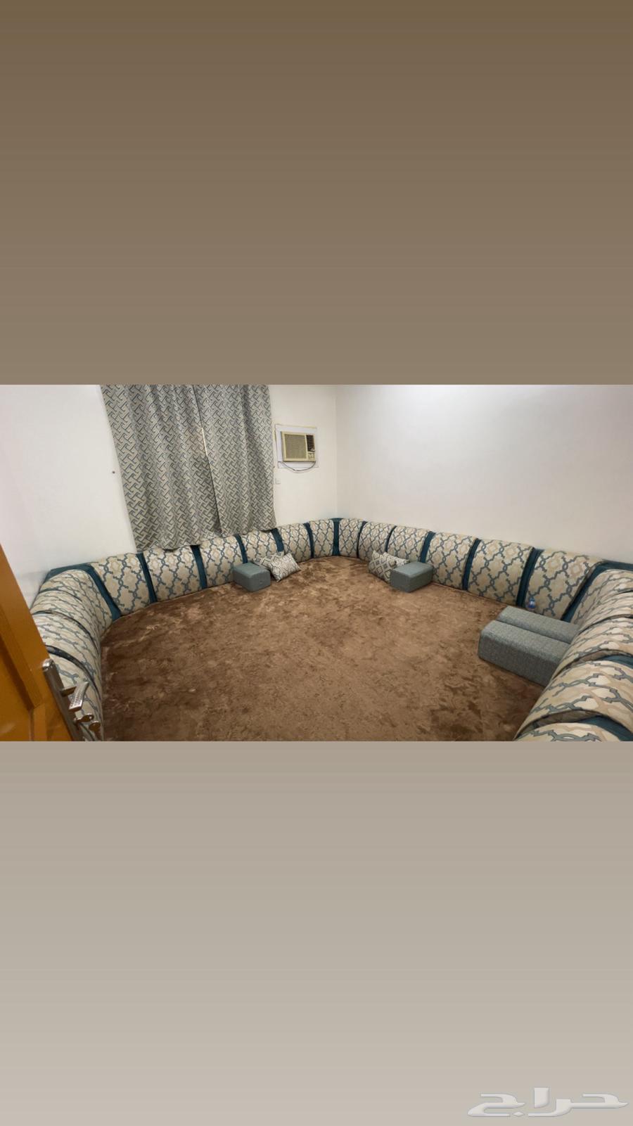 Sofa64580922275586111