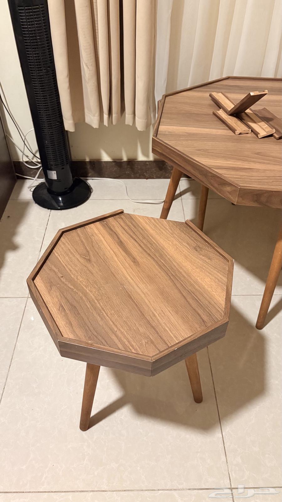 طاولات خدمه64579979096449110