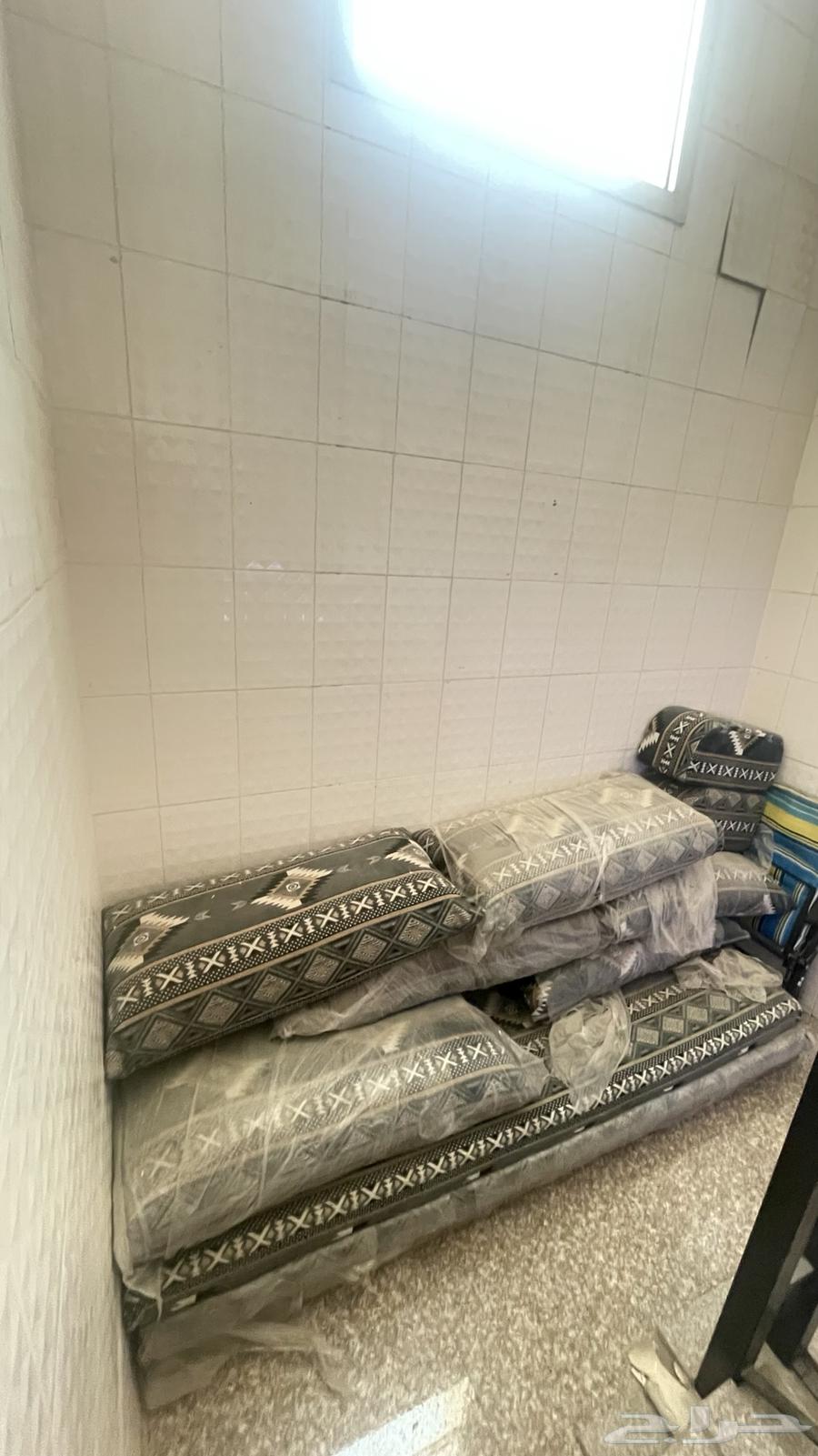 جلسه كنب شبه جديده64582373076739110