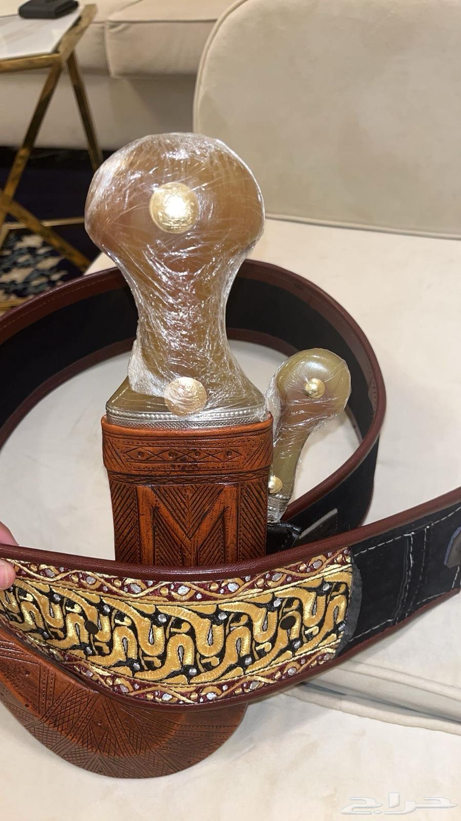 Janabiah Najrani large cube64586650897794112