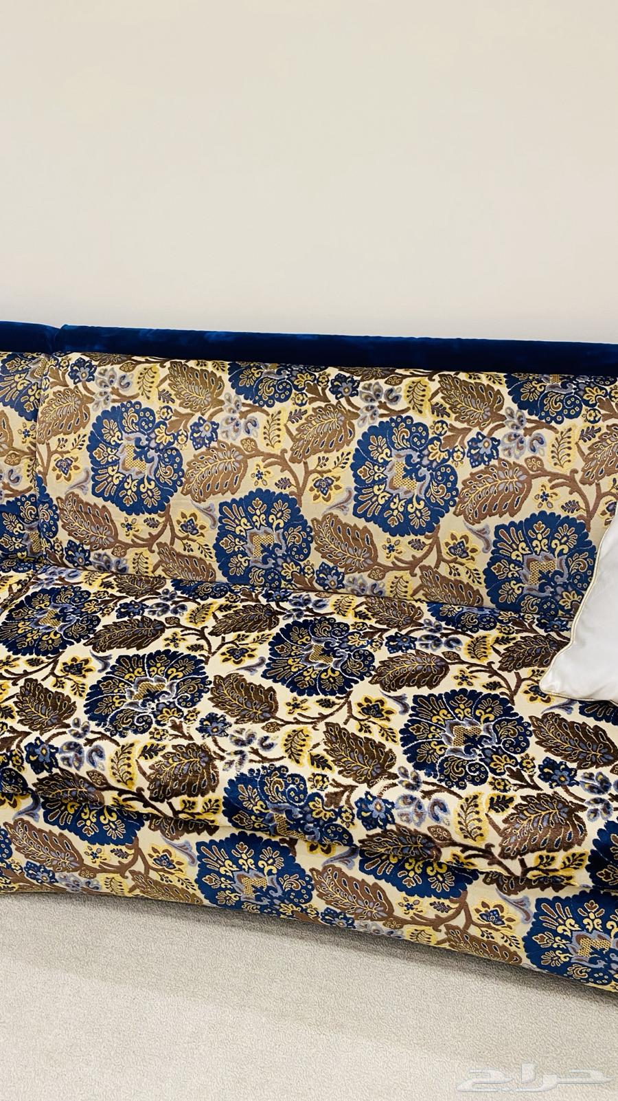 كنب للبيع64587379208705110