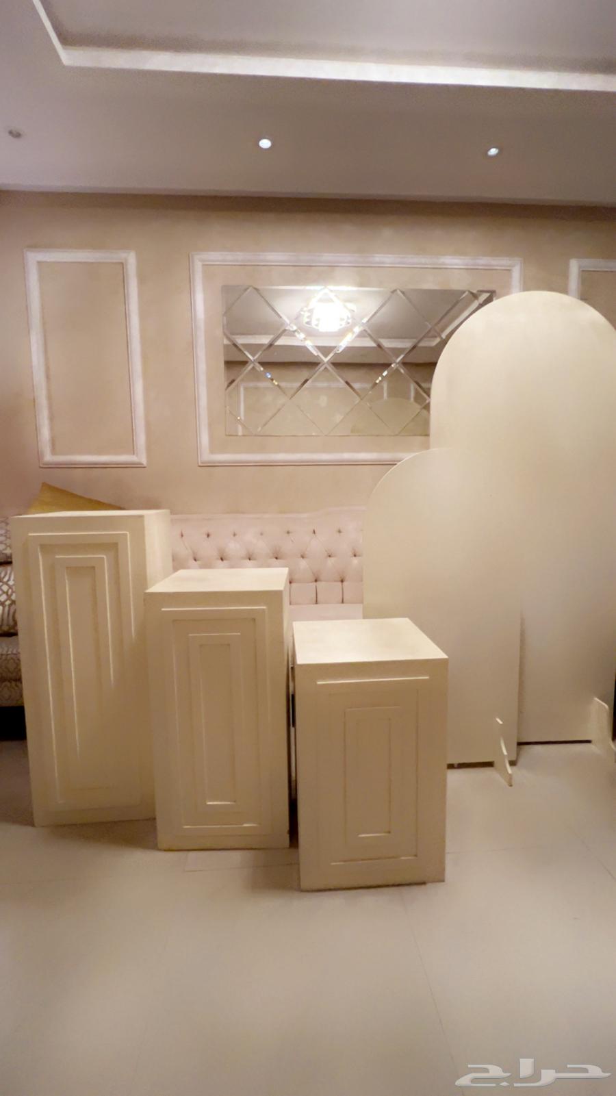 Reception stands price reduced by 50064586103018241113