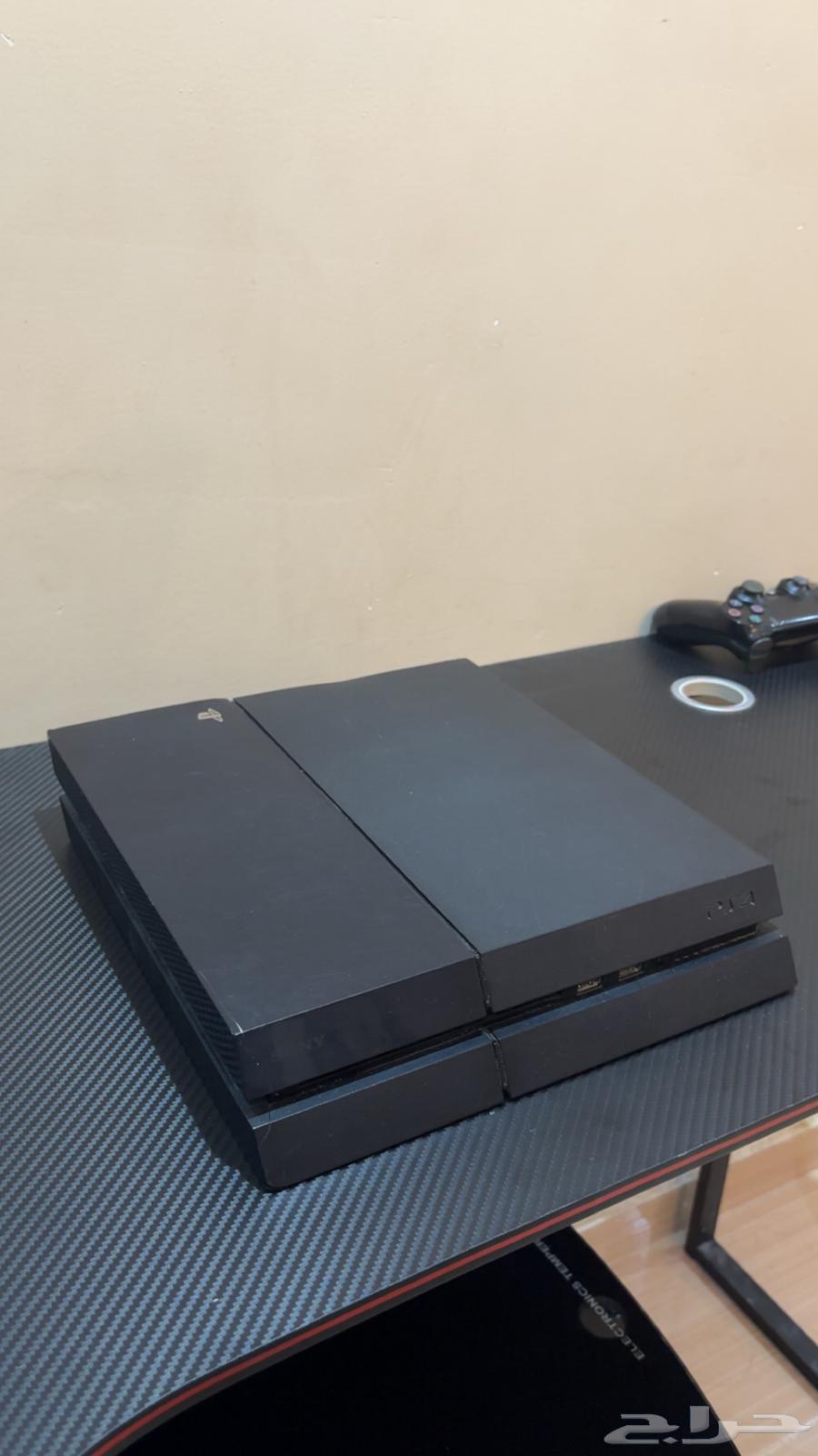 Clean Sony 4 with tapes and controllers64582896181249110