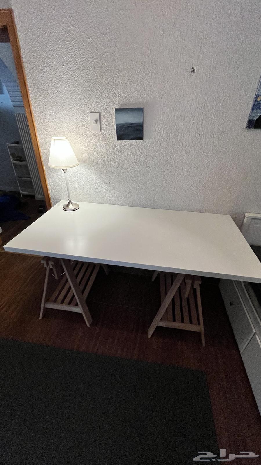 مكتب مميز وفخم ونادر من ايكيا ولا يتواجد بكثره الا بالطلب64580976945923113