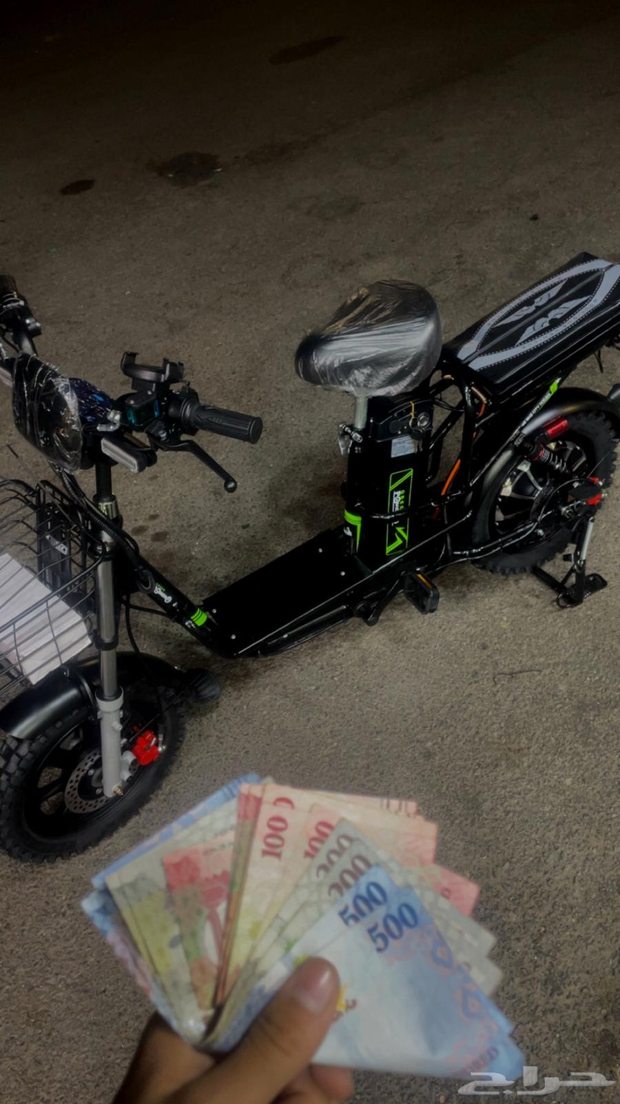 سكوتر الروسيه مقاس16 جديييد64577458098435110