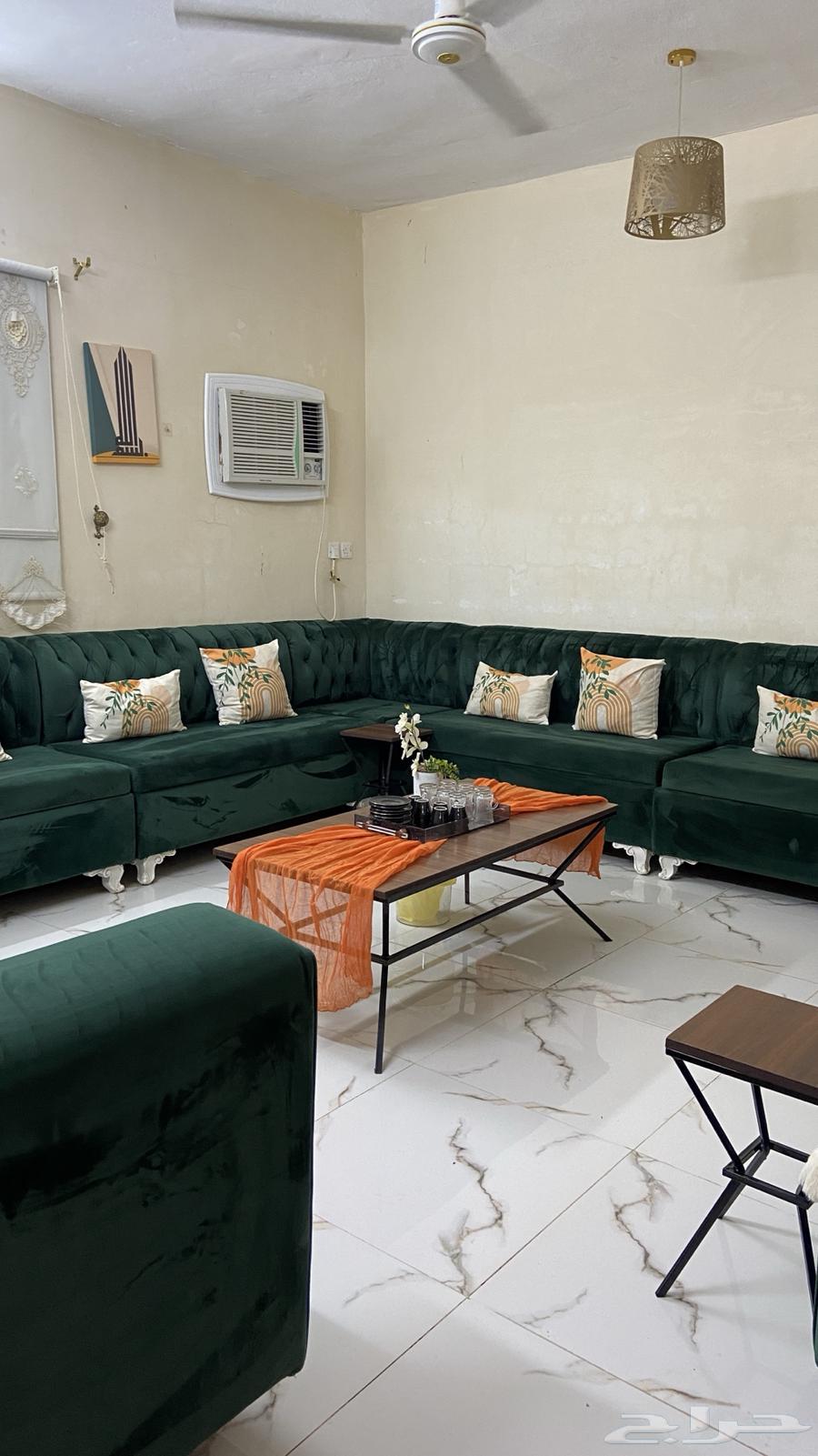 Sofa64580636115458110