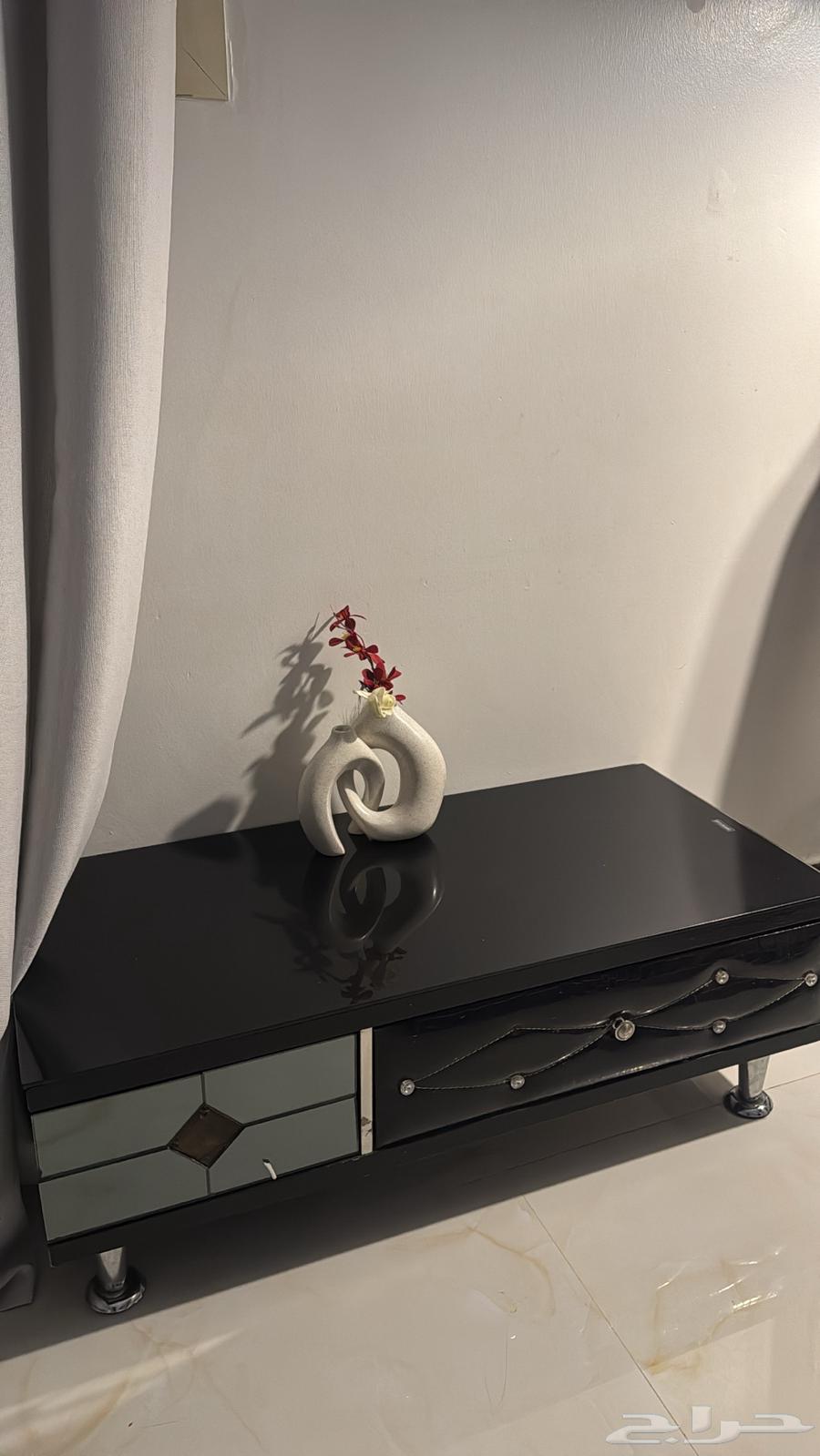 طاوله بلازما تلفزيون64580595424769110