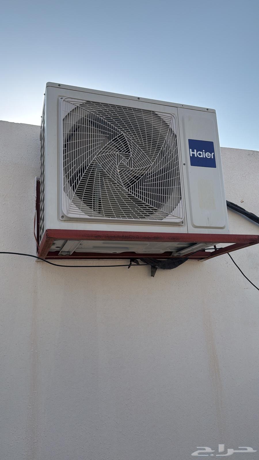 Split air conditioner64581141636994111
