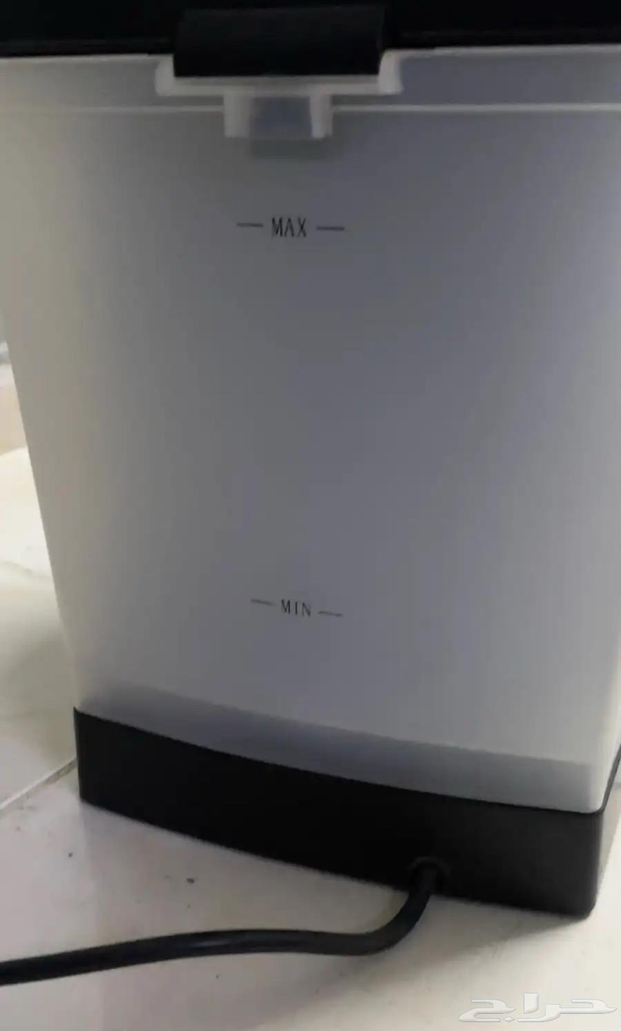 اله قهوة ال جي نضيفه للبيع بي كامل اغراضه64584347805315112