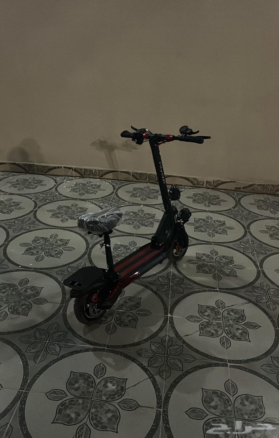 سكوتر للبيع. شبه جديد64590262812931110