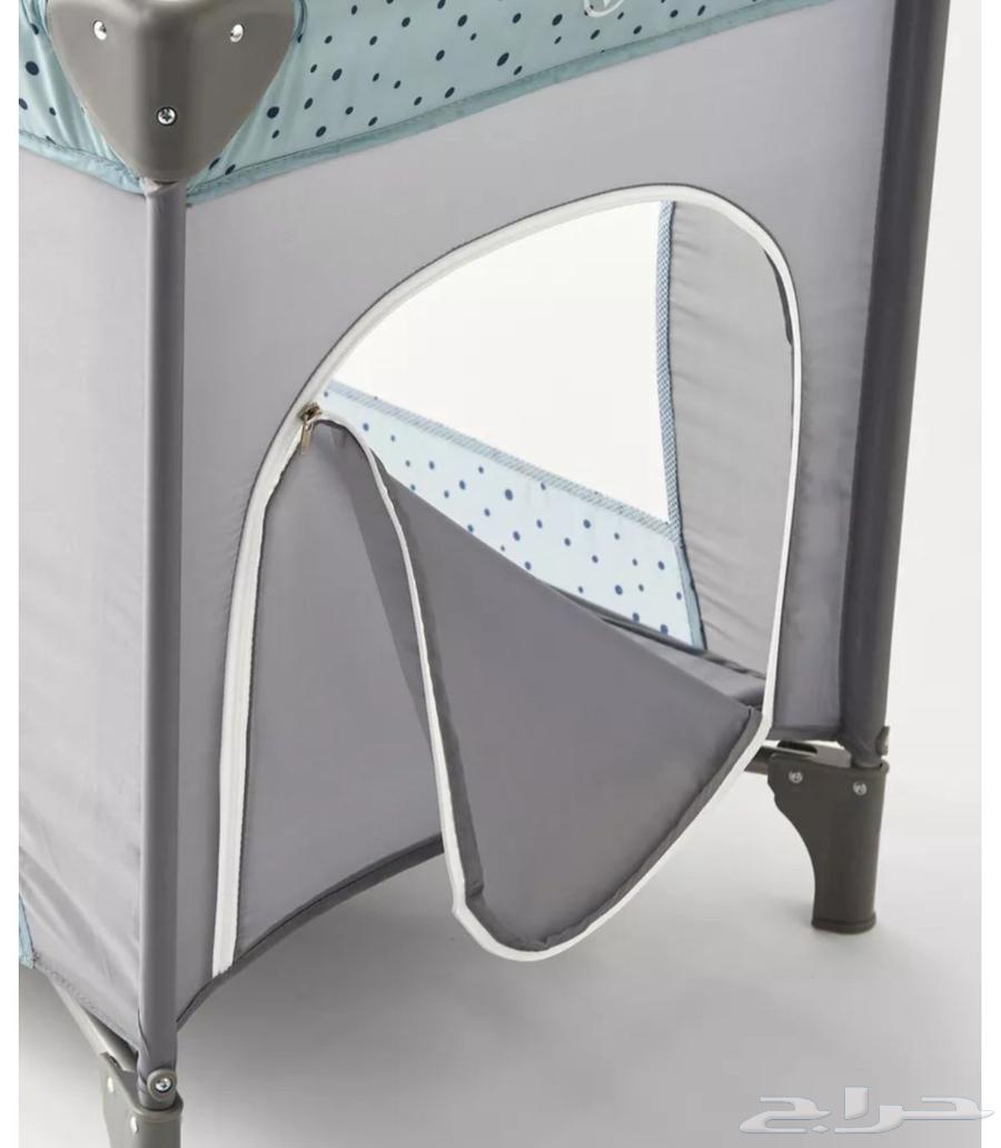 كرسي أطفال متنقل ويتسفط ويصير كان ه زي الشنطه اللون اسود64585967723267110