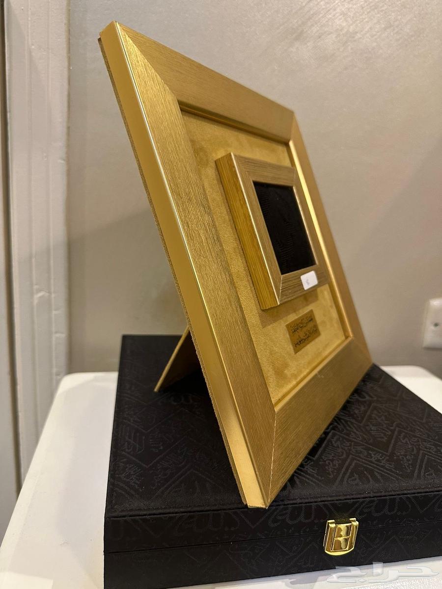 كسوه الكعبه المشرفه أصليه ملبوسه بالشهاده64582007400323114