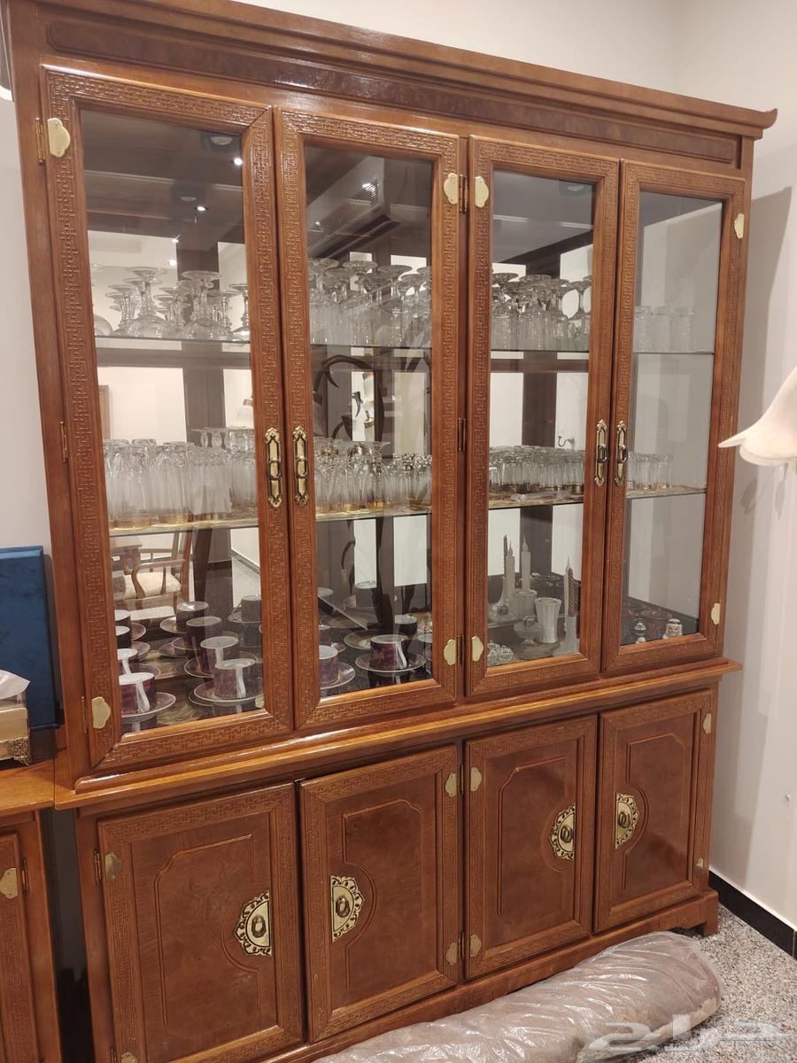 طقم طاولة طعام امريكي خشب 8اشخاص مطلوب فيه350064587938250114112