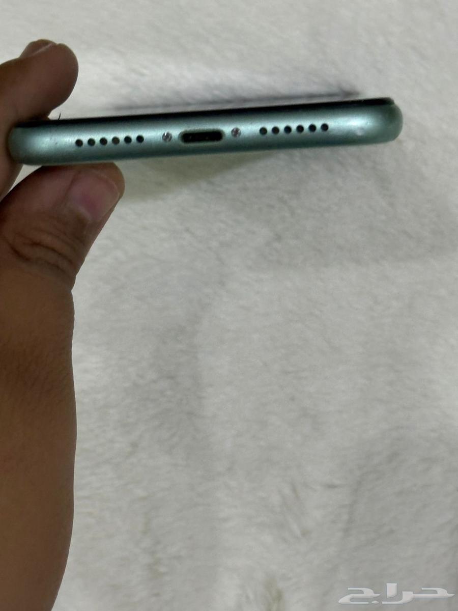 Hello, we are offering you an iPhone 1164587926005379114