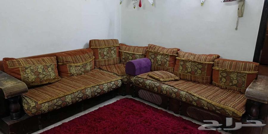 Hall, Majlis and 3 Carpets64581402130433110