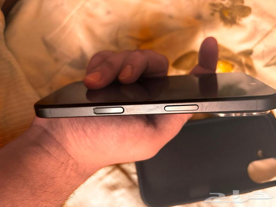 ايفون 1664581718725634114