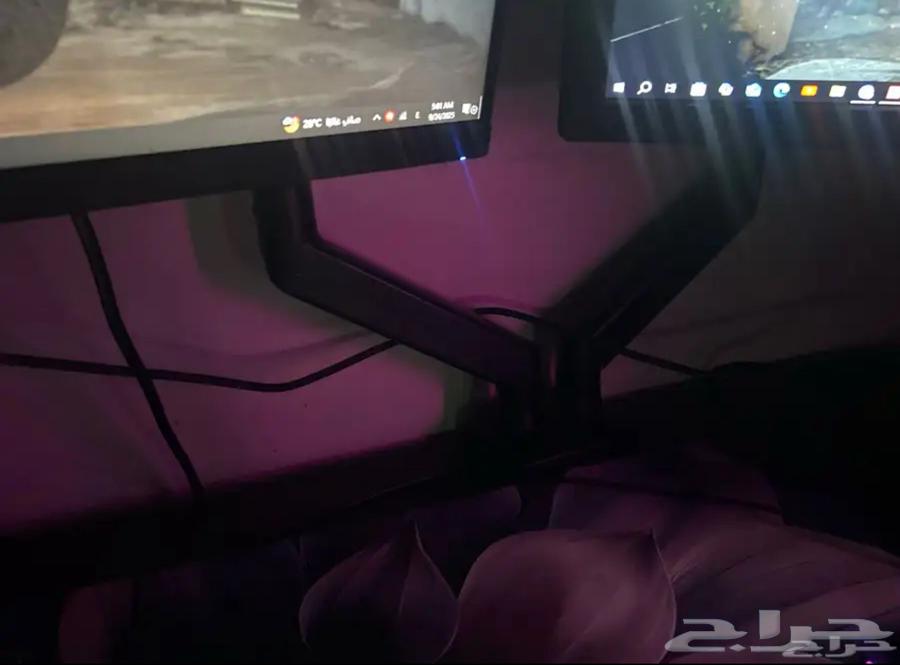 ستاند شاشتين للبي سي64586301801474112