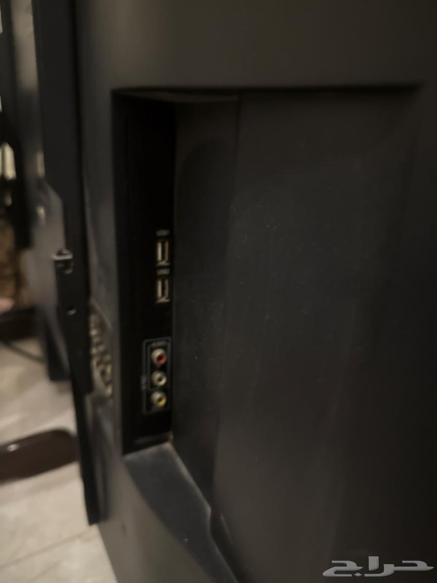 تلفزيون نظيف و مازال شغال64587739577858112