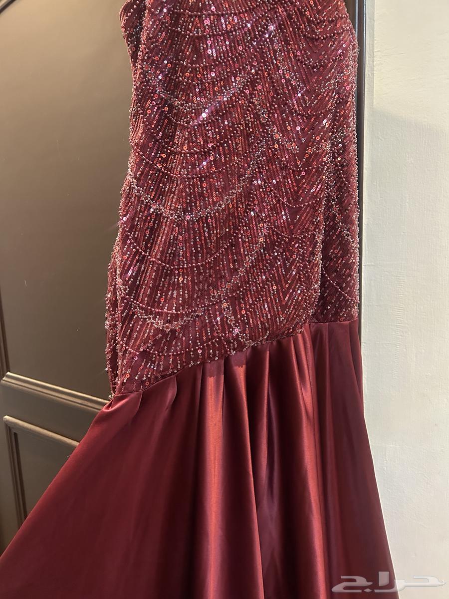 فستان سهره للبيع مستعمل لمدة 3 ساعات فقط64585695887361112