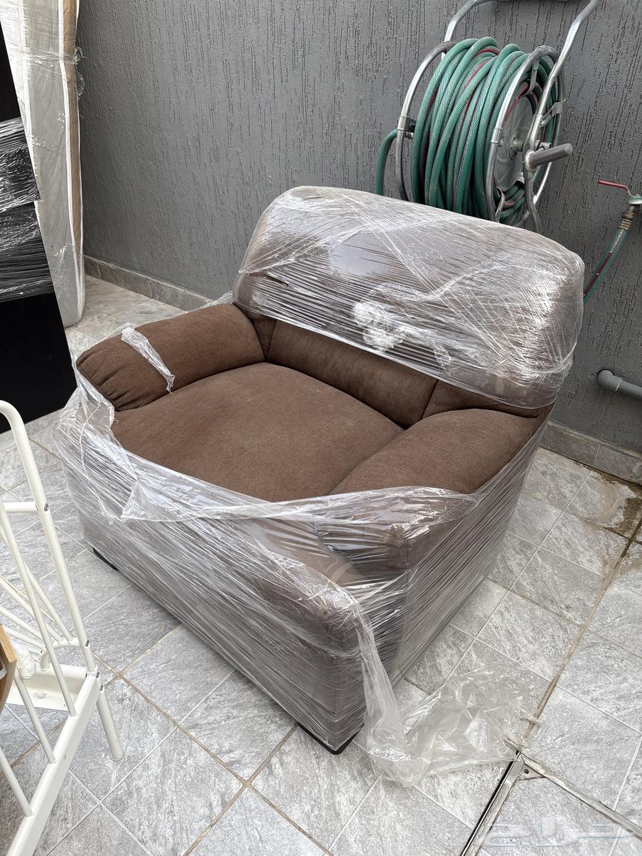 اثاث للبيع64583936978305111