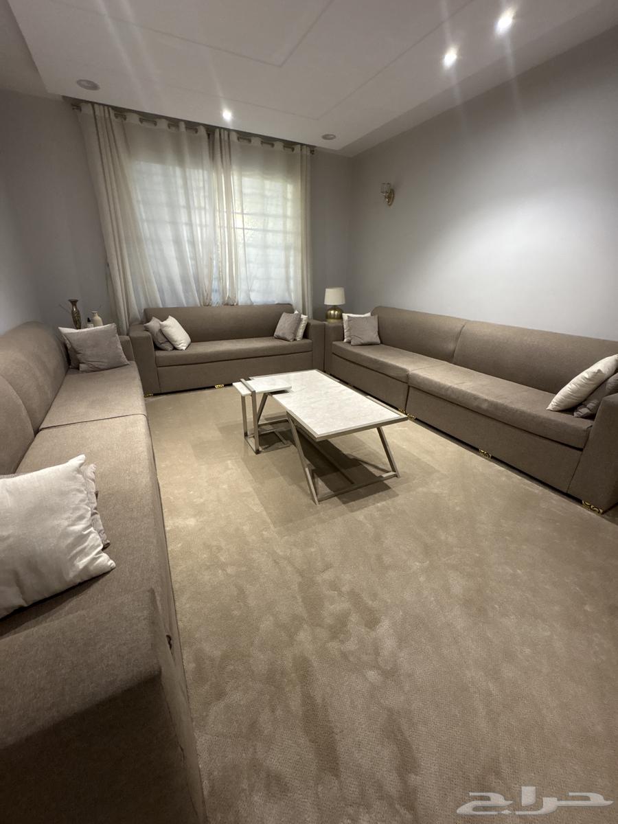 5-piece living room set with large table and 3 side tables64584319752449110