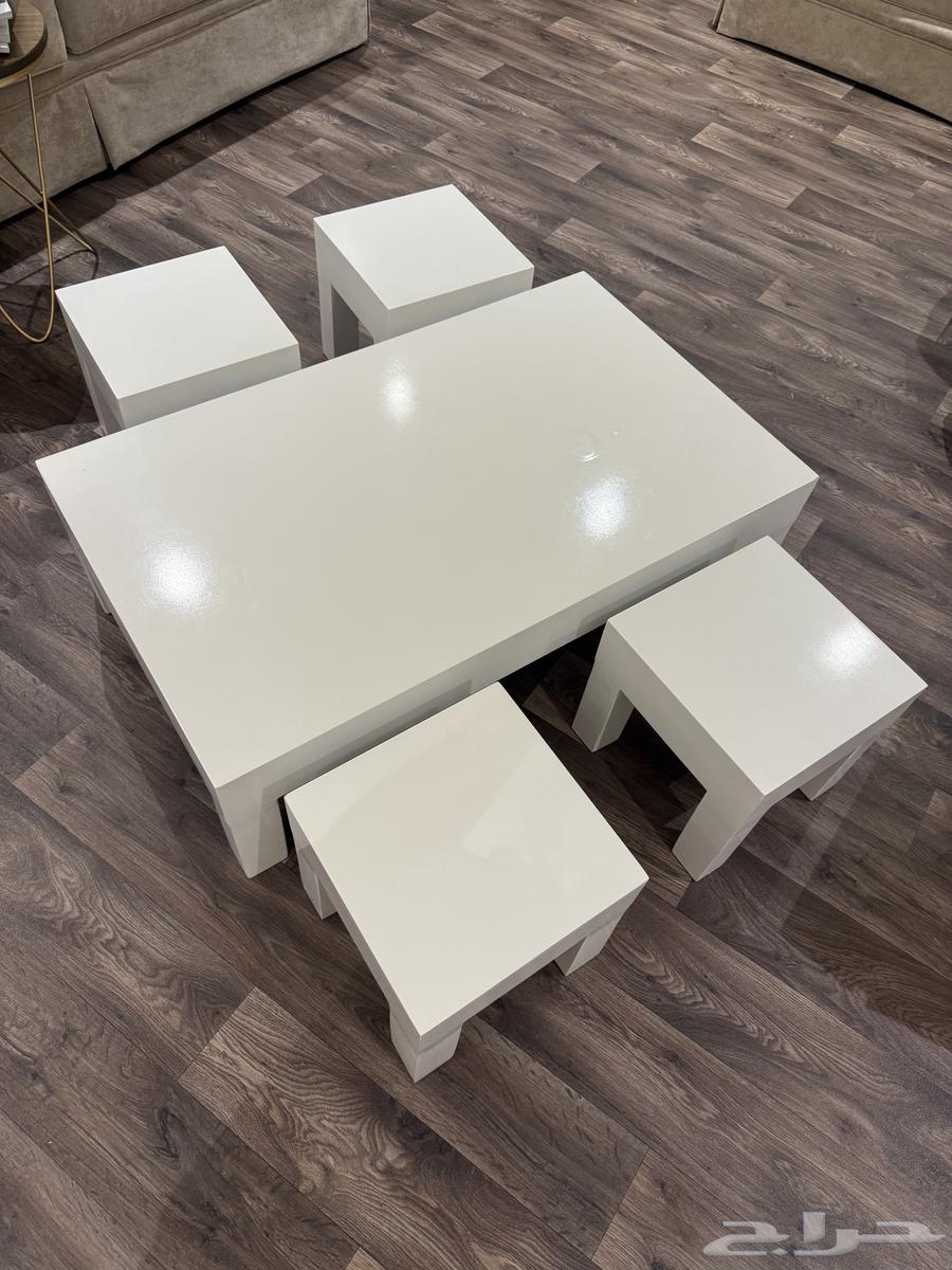 طاولات ارضية ارتفاع 30 سم للبيع64585138645762110