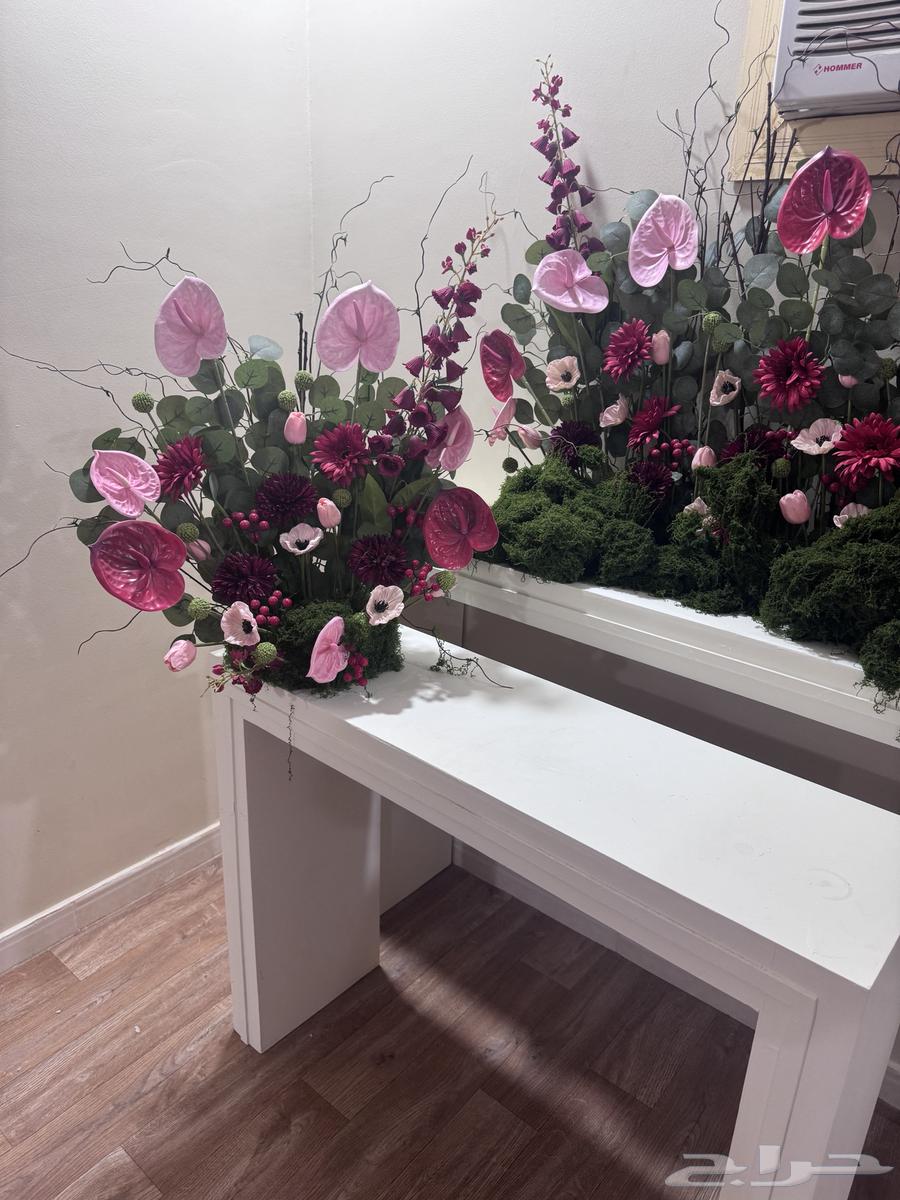 طاولات استقبال مع ورد للبيع64587071492097111