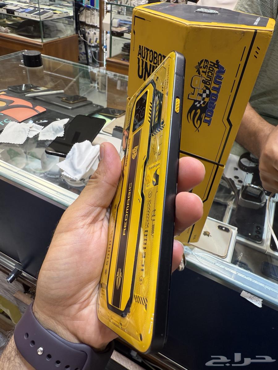 رد مجيك نسخة خاصة 512 قيقاء 16 رام مع كرتونه وكامل اغراضه64588074016257114