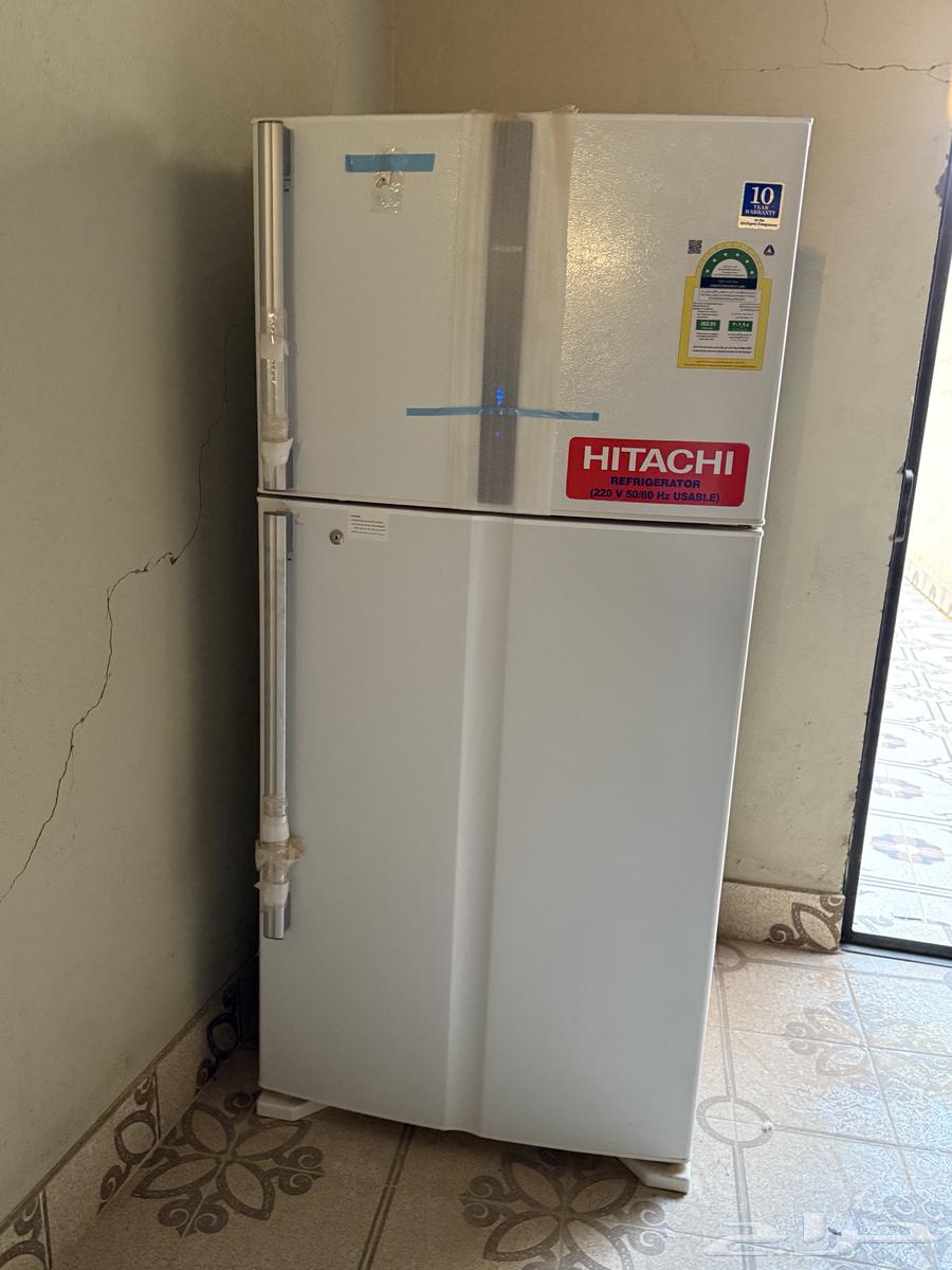 Hitachi refrigerator 19 cubic feet, 42325m, used for three months, new64580935773953112