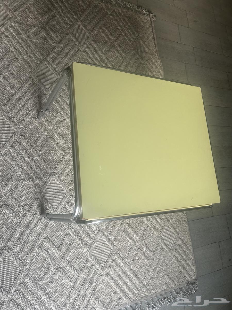 طاولة خدمات بسعر مميز64584178161027111