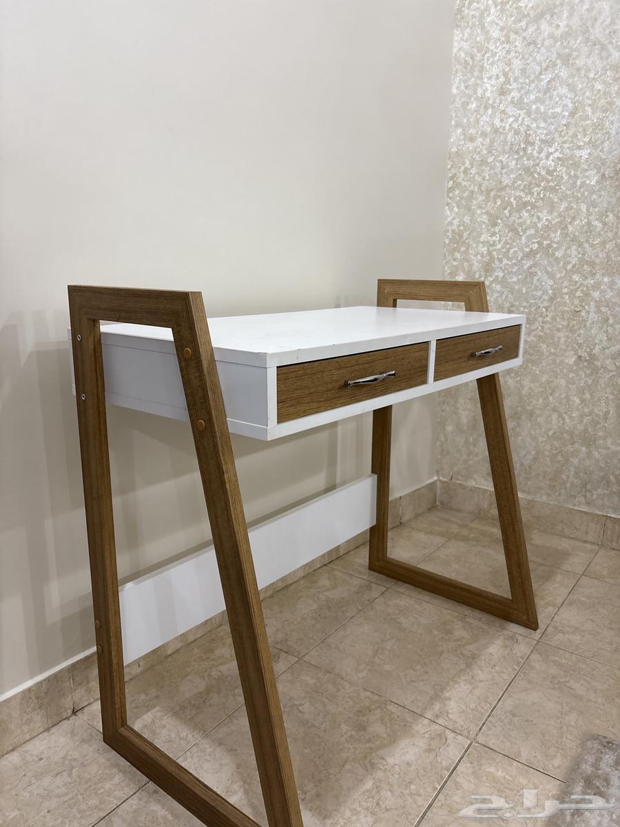 Office table64583114182402111