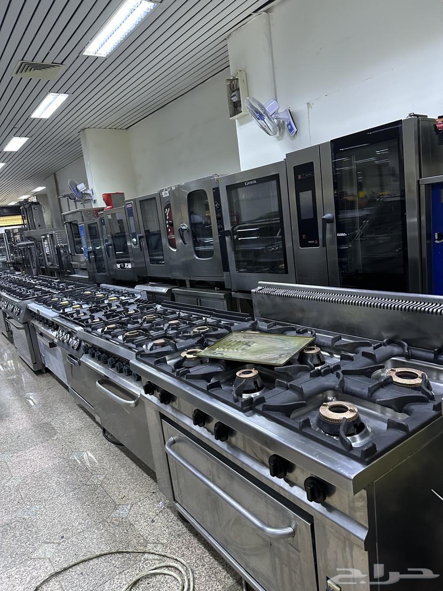 نبيع جميع معدات المطاعم والمخابز والكفيهات المستعمله شبه جد64584940163330111