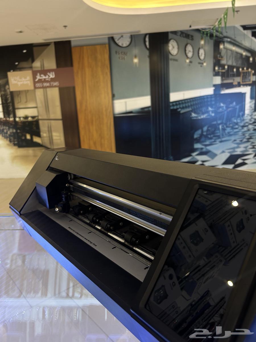 Machine64587292279298112