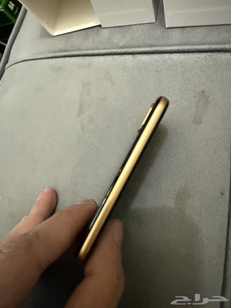 The smallest iPhone in the world64579910668162114