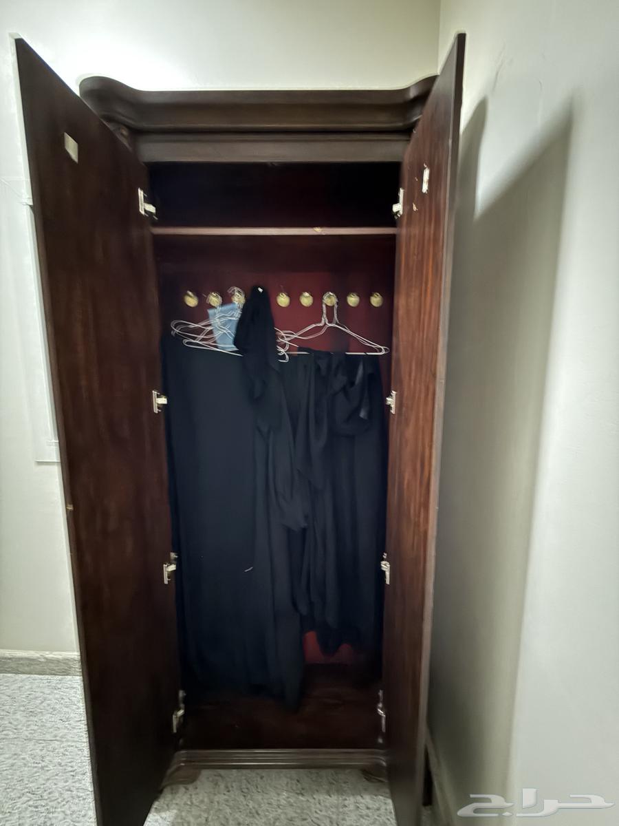 دولاب عبايات64579787326210111