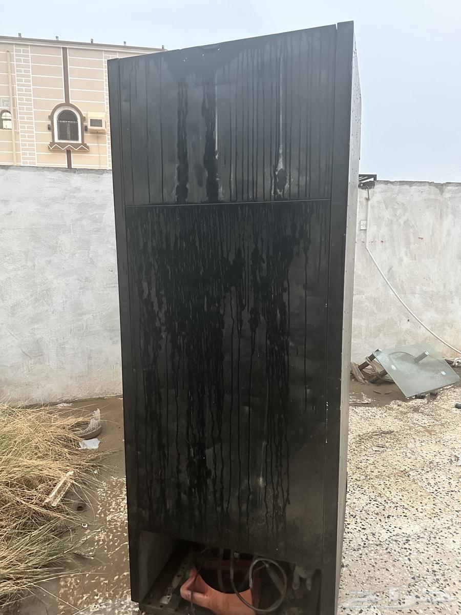 ثلاجه للبيع64587453878786111