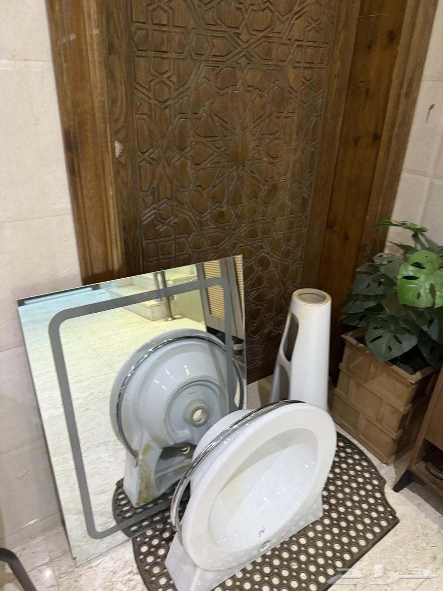 مغسلة حوض واحد مع مرايه لد64586239123202111