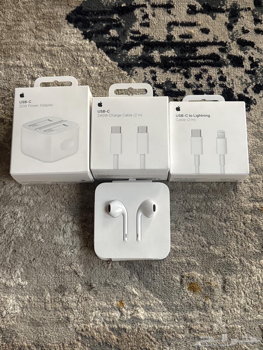 عرض شاحنين وسماعه وفيش اصلييي ابل64583372336258110