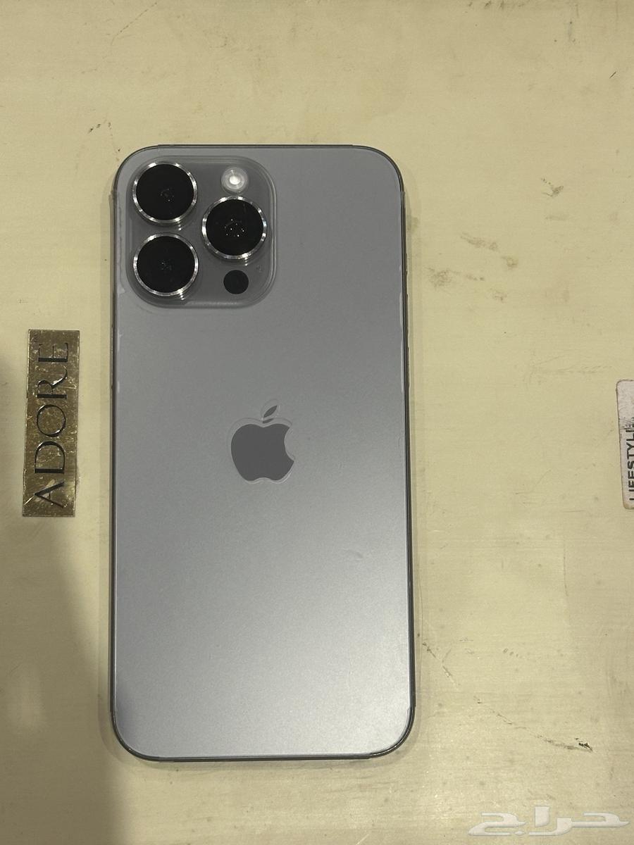 iPhone 15 Pro Max64580908440321110