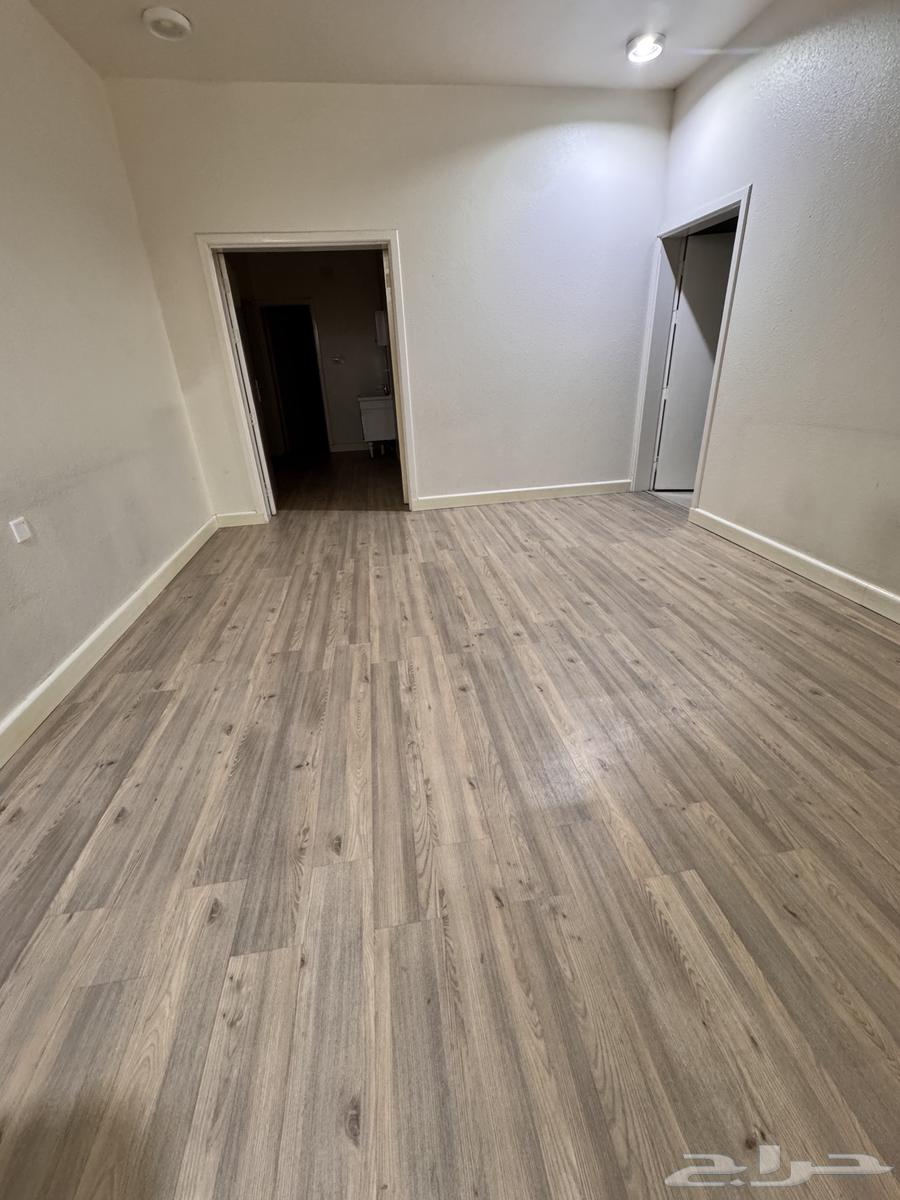 باركيه للبيع64579842102914111