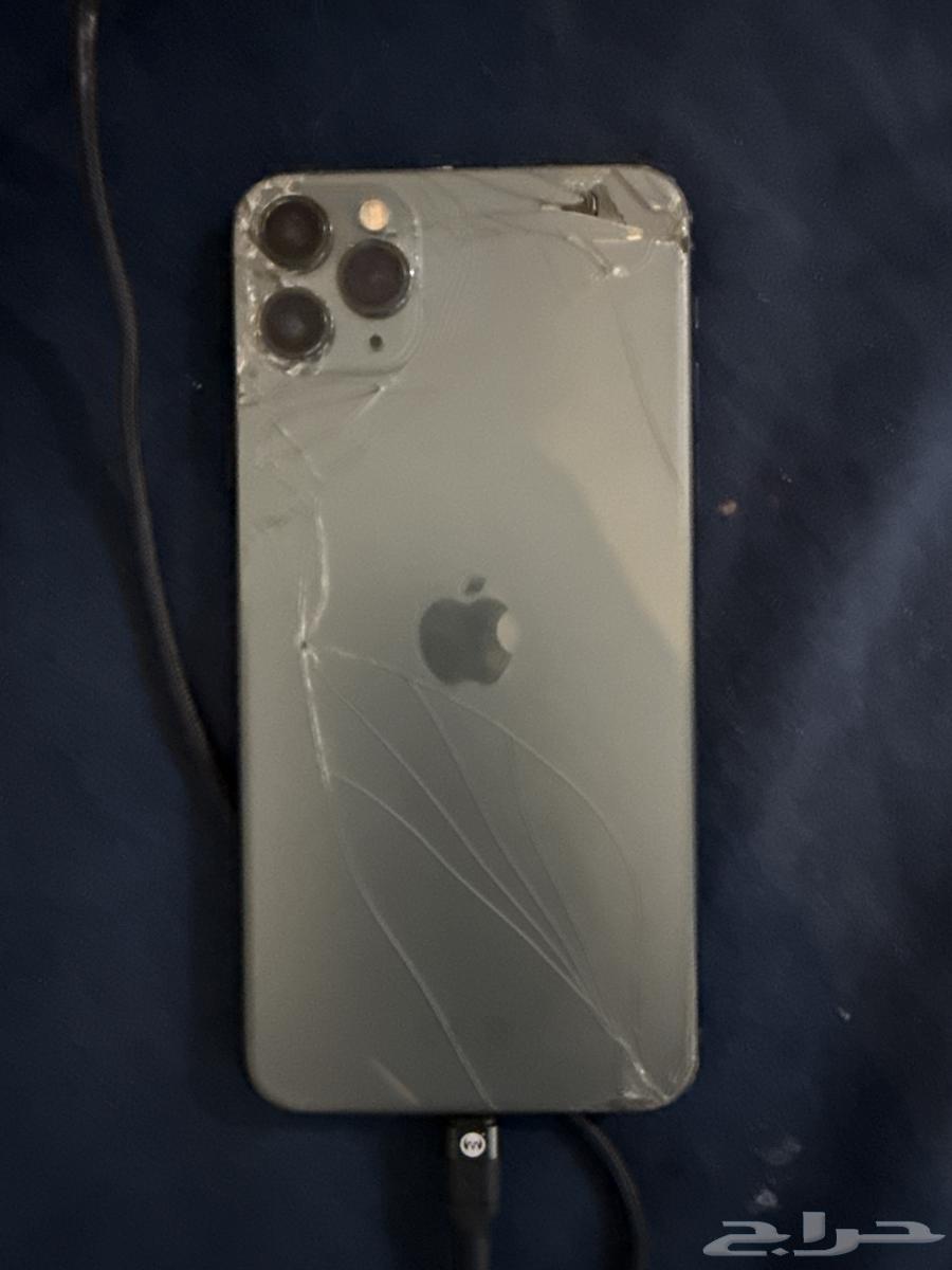 آيفون 11 برو ماكس لا البيع على السوم64585831964418111