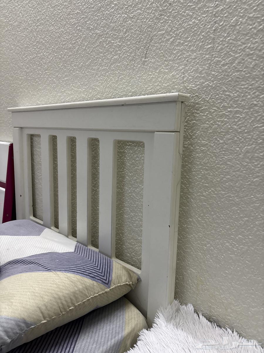 اثنين سرير أطفال64585452342913111